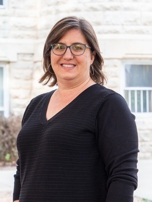 Photo of Chappell Deckert, Jennifer